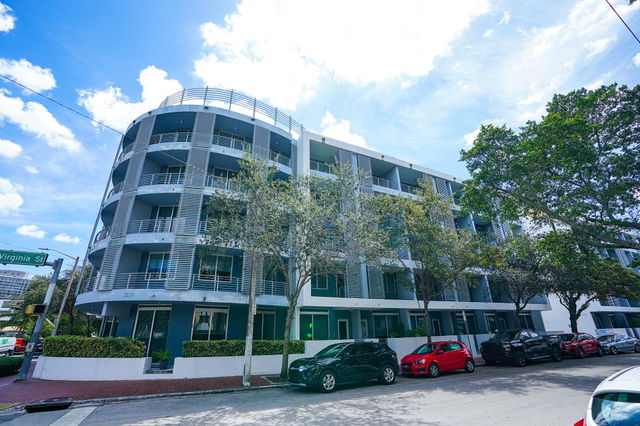 Lofts at Mayfair  photo 2